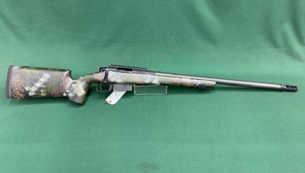 .308 HARDY MODEL ''PROJECT X'' BOLT ACTION CARBOR FIBRE 24'' THREADED BARREL & CAMO STOCK & MUZ BRK 5RD