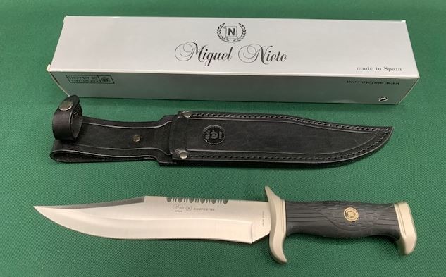 KNIFE NIETO 8404 CAMP 23CM FIXED STAINLESS BLADE BLACK RUBBER HANDLE IN BLACK LEATHER SHEATH